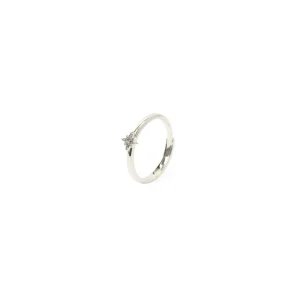 Anello con piccola stella in pavé di zirconi Starlet